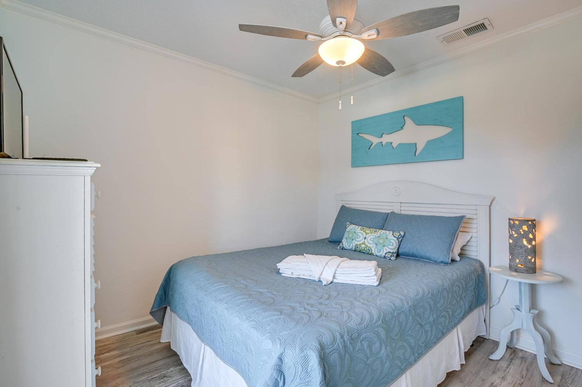 Surfside Beach Escape With Pool - Walk To Ocean! شاطئ ميرتل المظهر الخارجي الصورة
